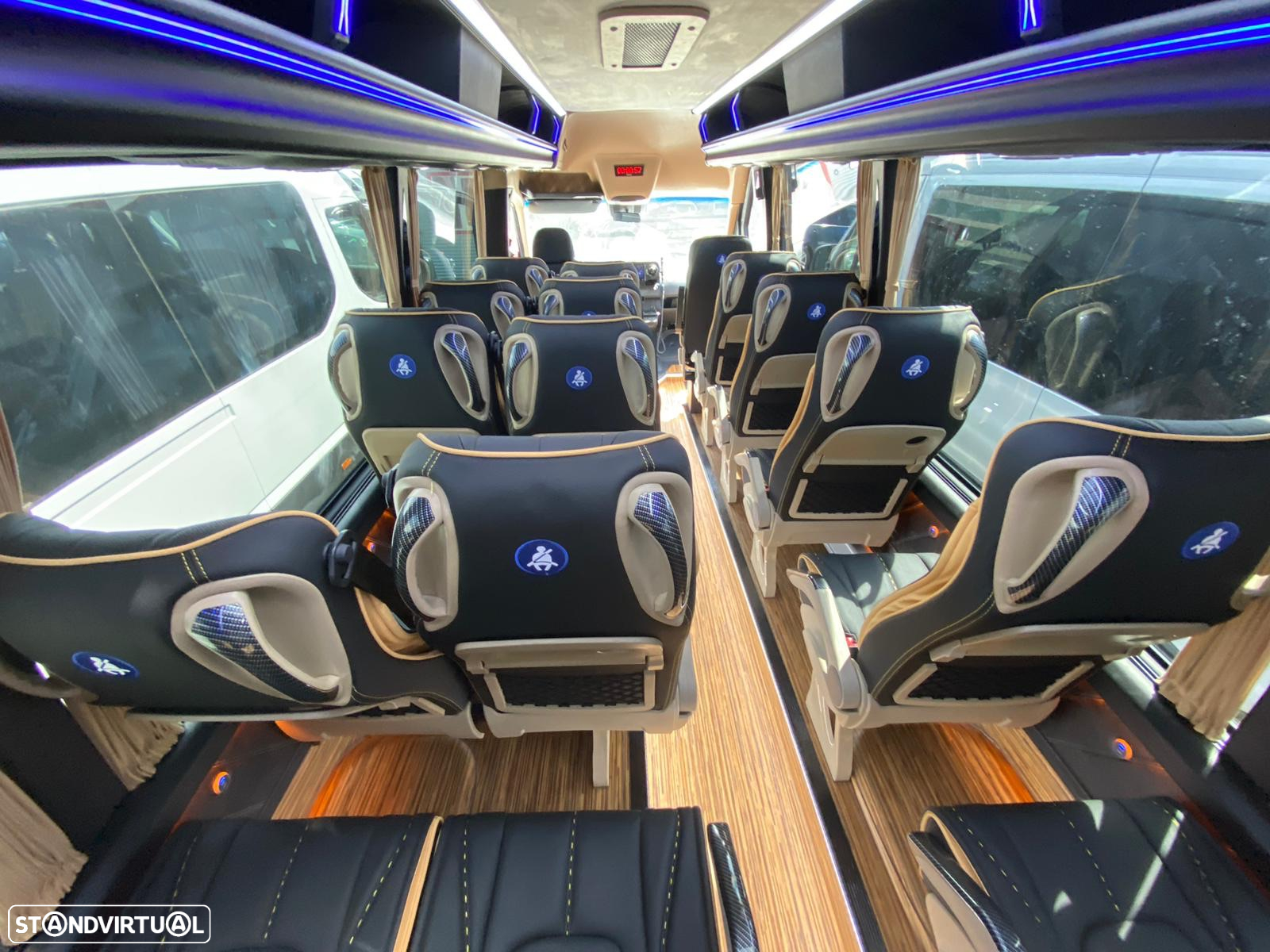 Mercedes Benz Sprinter 519 - 12