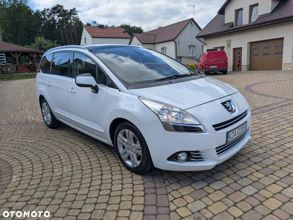 Peugeot 5008 - 3
