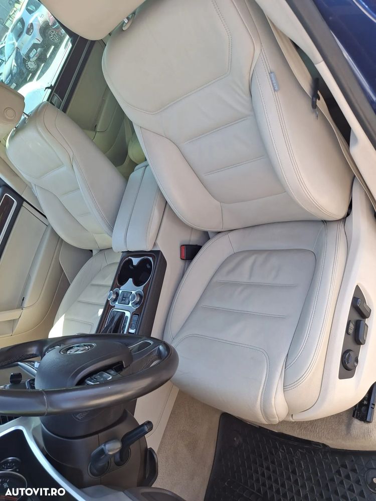 Volkswagen Touareg V6 TDI BMT Supreme Plus - 12