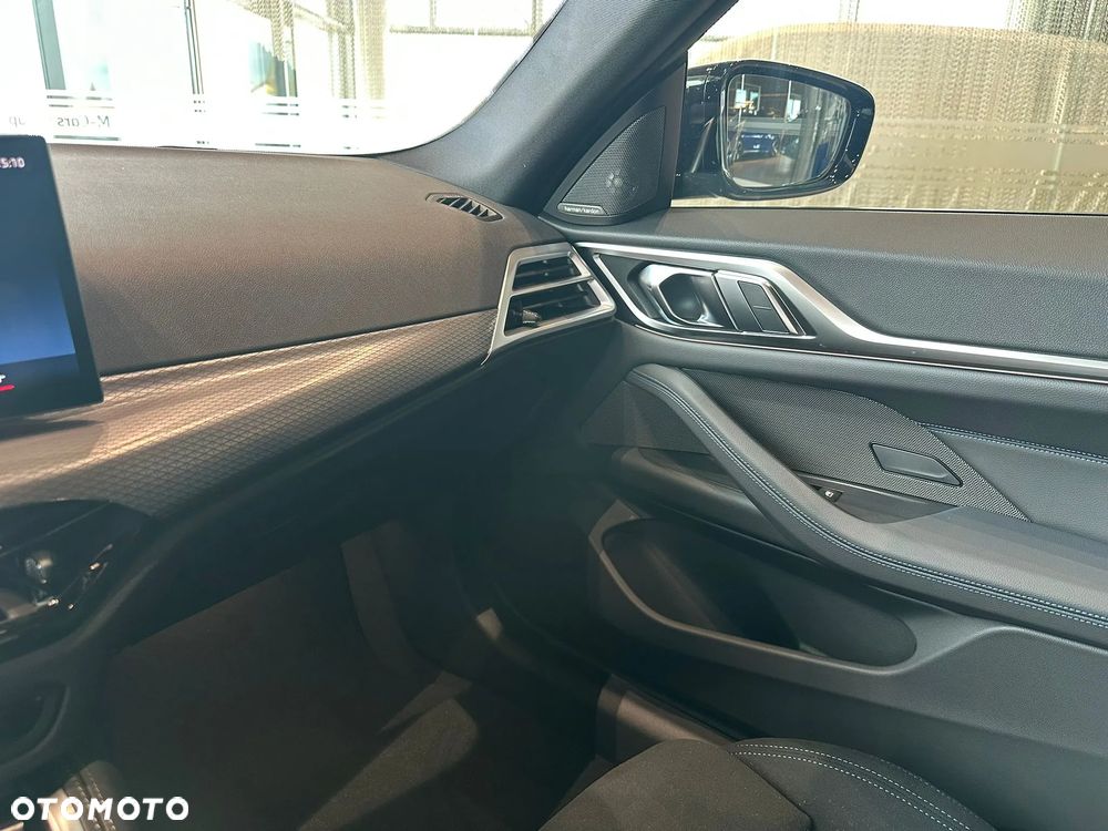 BMW Seria 4 430i xDrive M Sport - 24