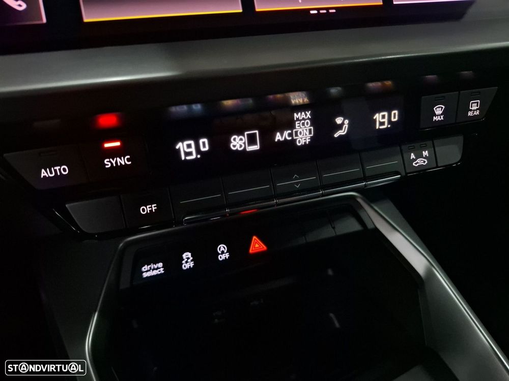 Audi A3 Sportback 30 TDI - 18