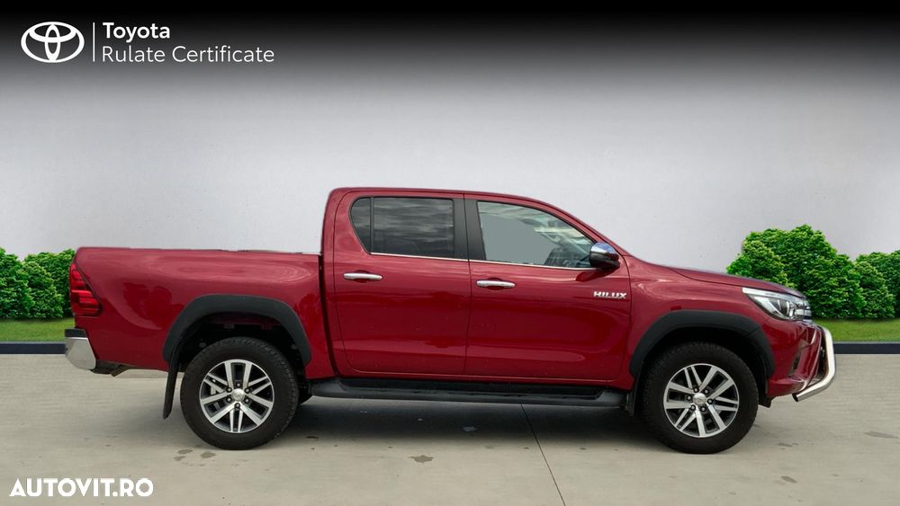 Toyota Hilux 4x4 Double Cab A/T Invincible - 6