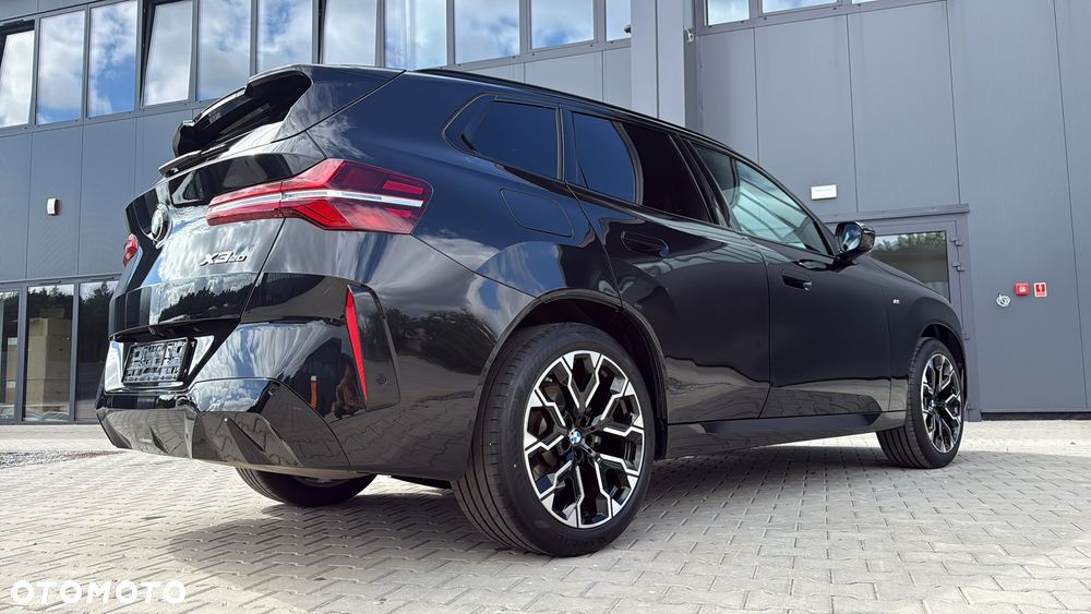 BMW X3 20 xDrive - 11