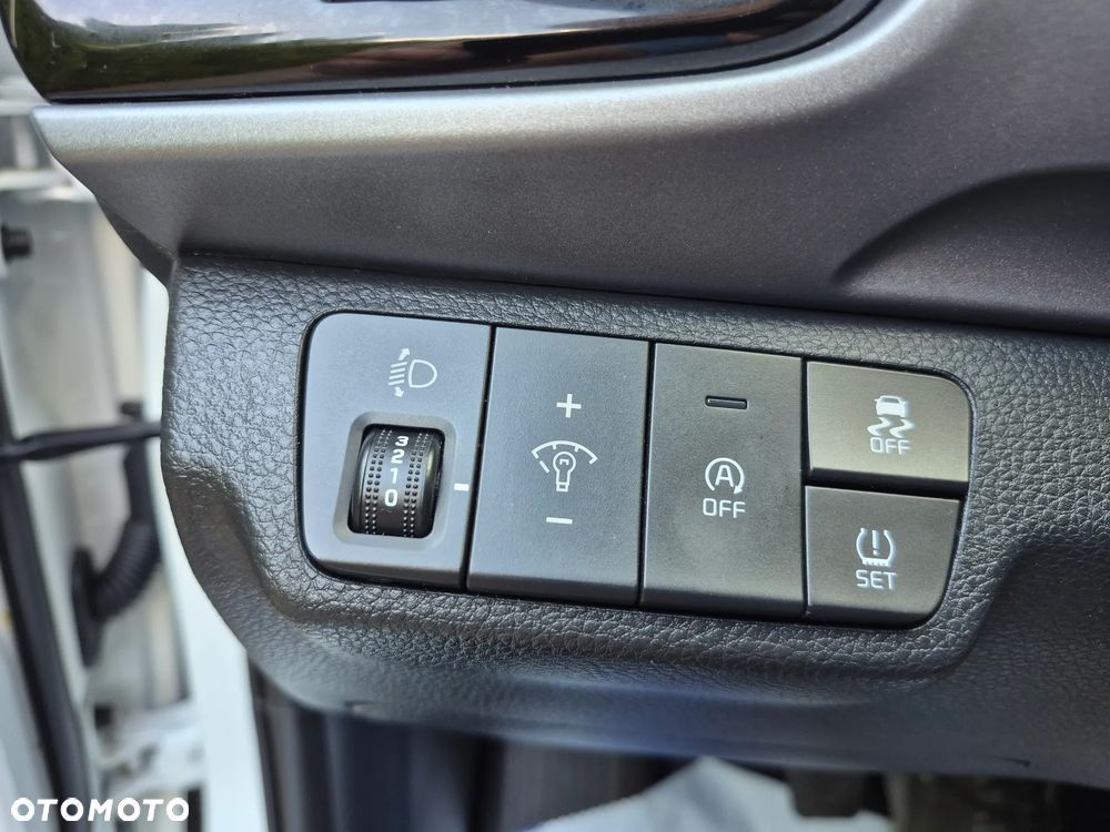 Kia Stonic - 25