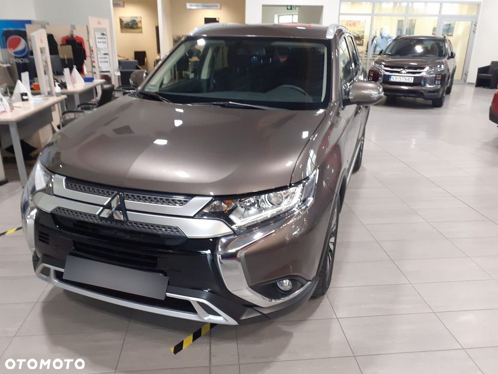 Mitsubishi Outlander 2.0 Intense + SDA 4WD CVT - 1