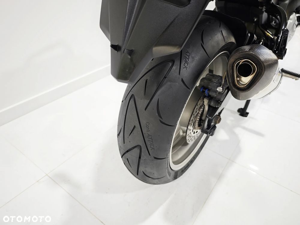Yamaha FZ - 13