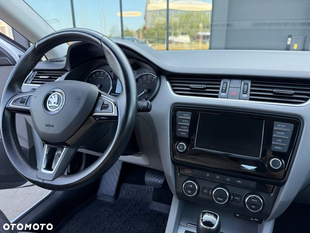 Skoda Octavia 1.6 TDI Ambition DSG - 34