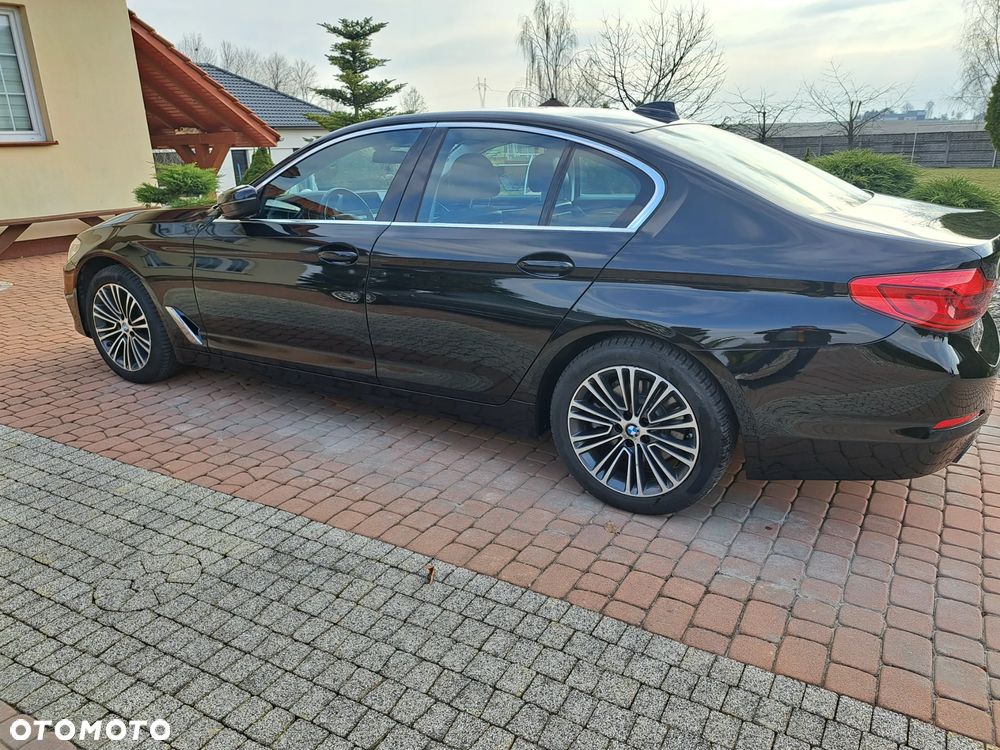 BMW Seria 5 518d - 8