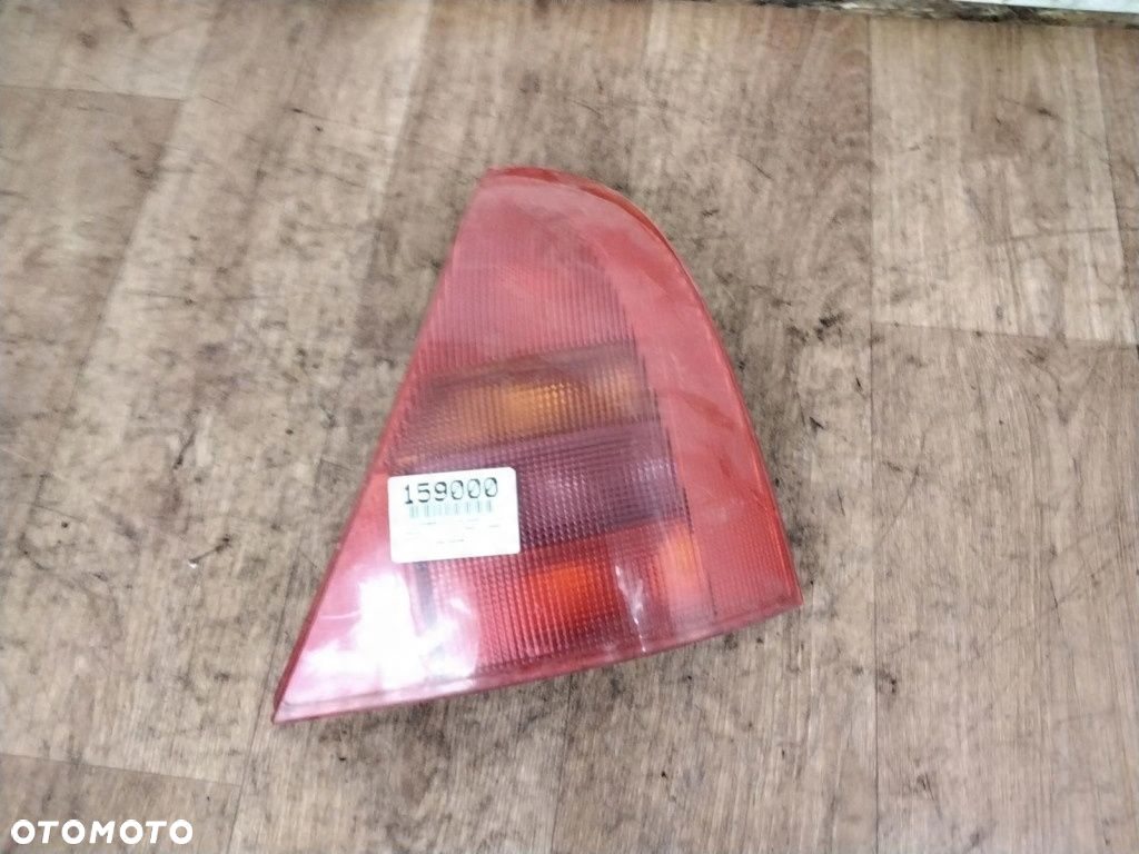 RENAULT CLIO II LAMPA TYŁ PRAWA - 3