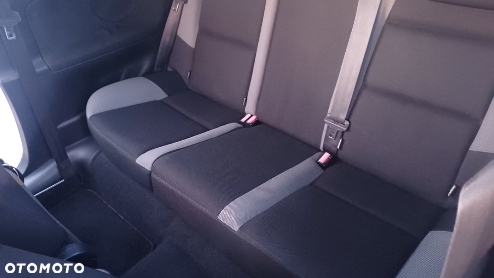 Peugeot 207 95 VTi Sport - 9