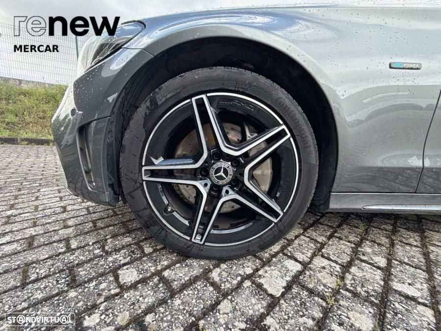 Mercedes-Benz C 300 de AMG Line - 8