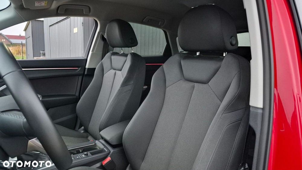Audi Q3 Sportback - 14