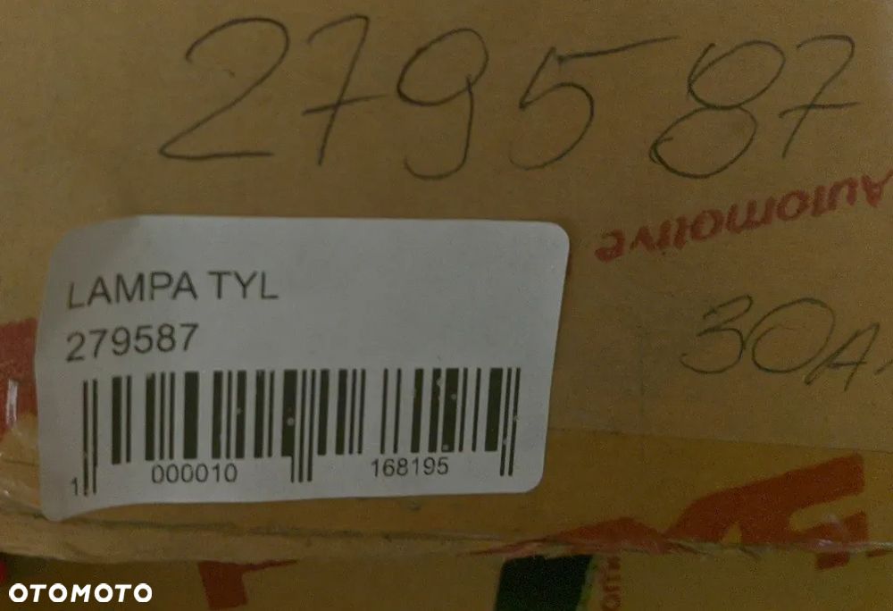 Lampa tył lewa pasuje do Nissan Vanette - 2