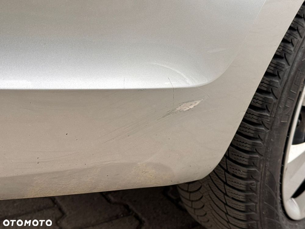 Skoda RAPID 1.0 TSI Active - 18