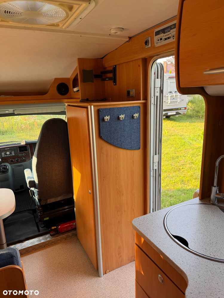 Hymer-Eriba Transit mk7 - 15