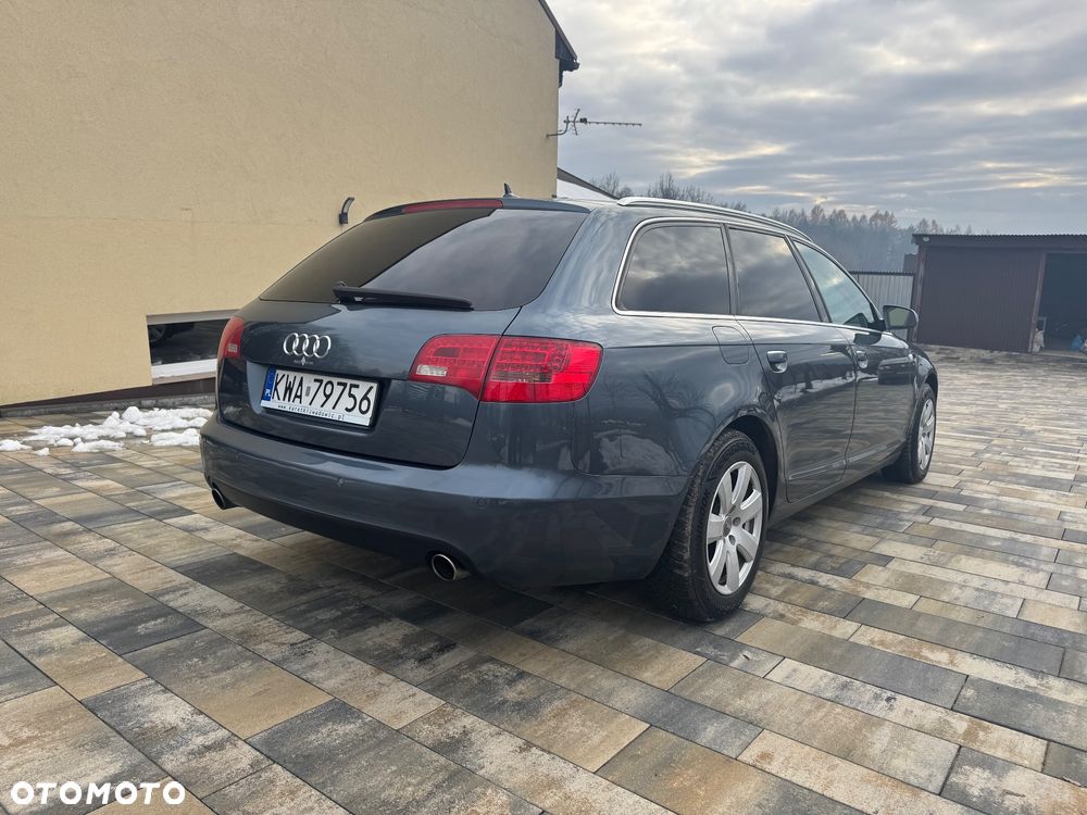 Audi A6 Avant 2.4 - 4