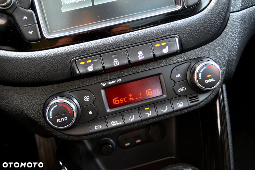 Kia Ceed 1.6 GDI L DCT - 29