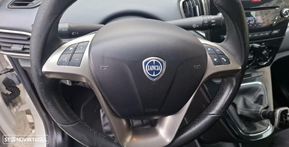 Lancia Ypsilon 1.3 M-jet S&S Urban - 22