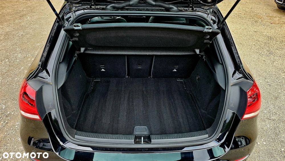 Mercedes-Benz Klasa A 180 Style 7G-DCT - 30