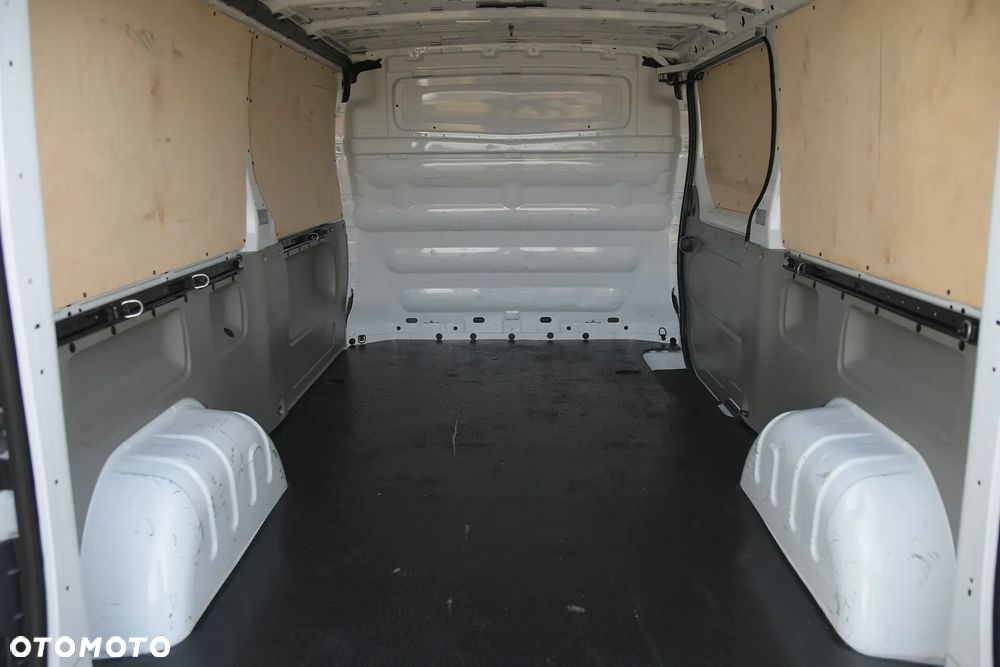 Renault TRAFIC 2.0 DCI 115KM * LONG * NAVI * PERFEKCYJNY STAN! - 15