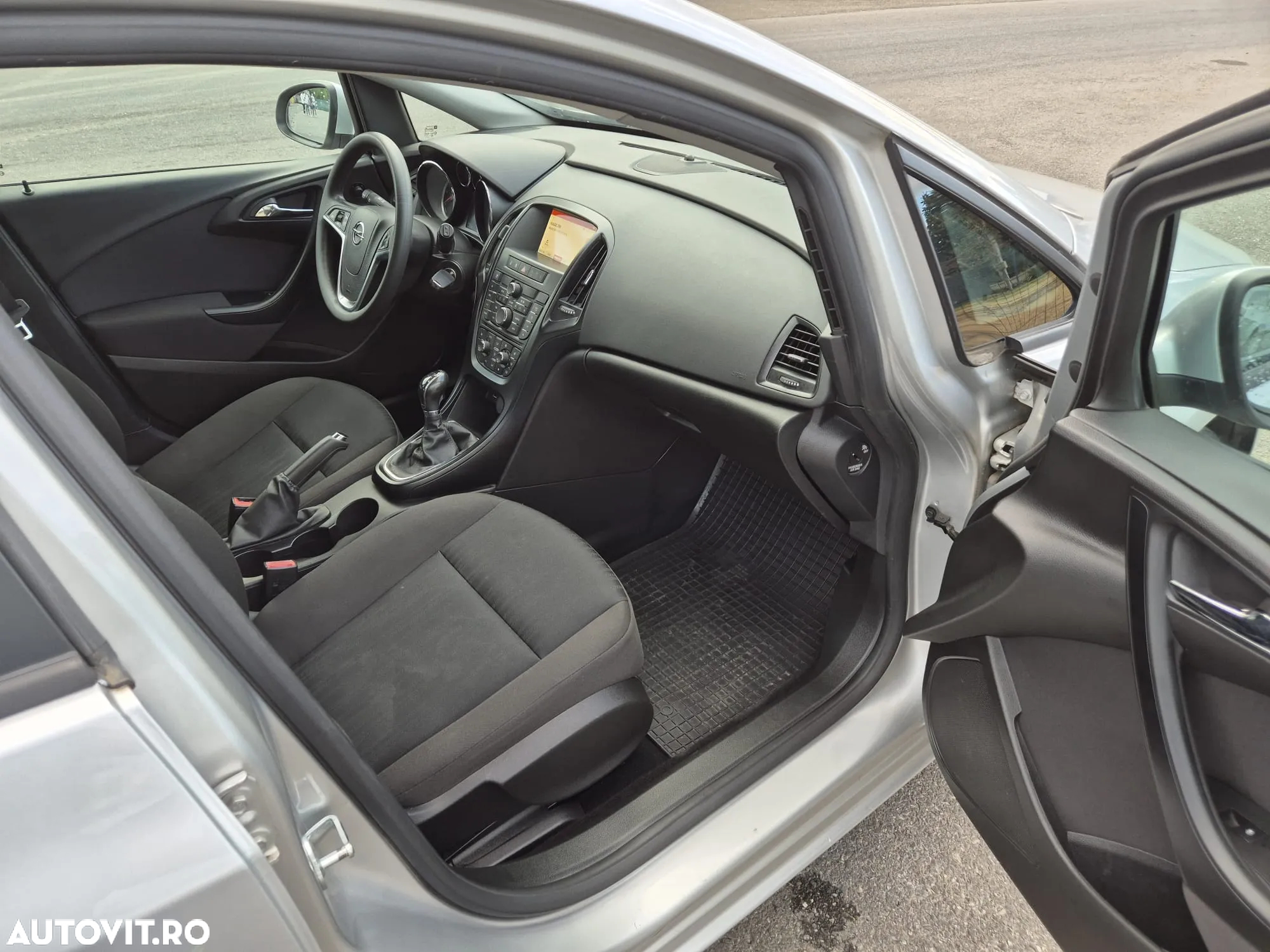 Opel Astra 1.7 CDTI Enjoy - 11