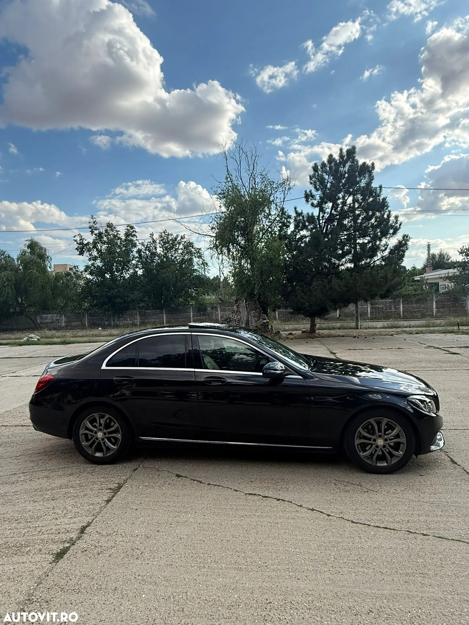 Mercedes-Benz C 220 (BlueTEC) d 7G-TRONIC Avantgarde - 3