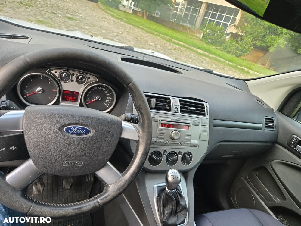 Ford Kuga 2.0 TDCi 4x4 Trend - 5