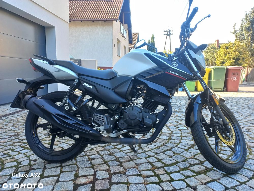 Yamaha YS - 10