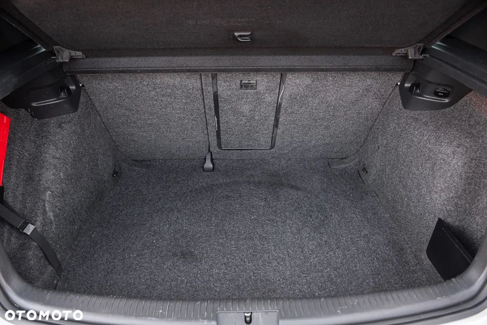 Volkswagen Golf 2.0 GTI - 24