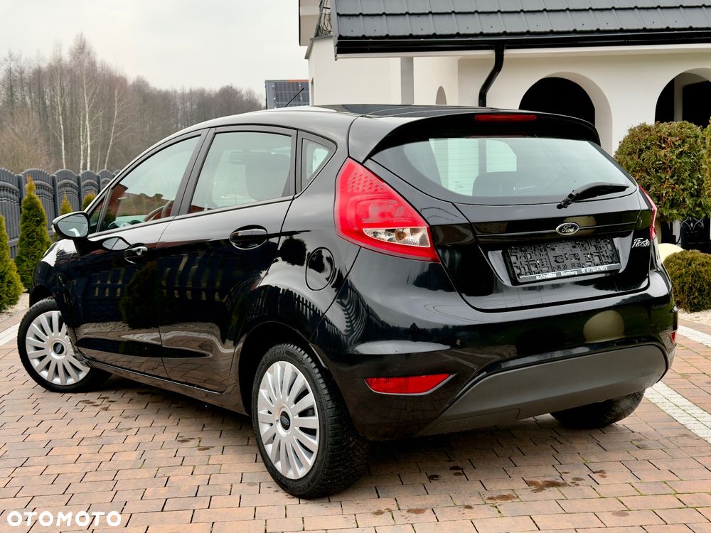 Ford Fiesta - 14