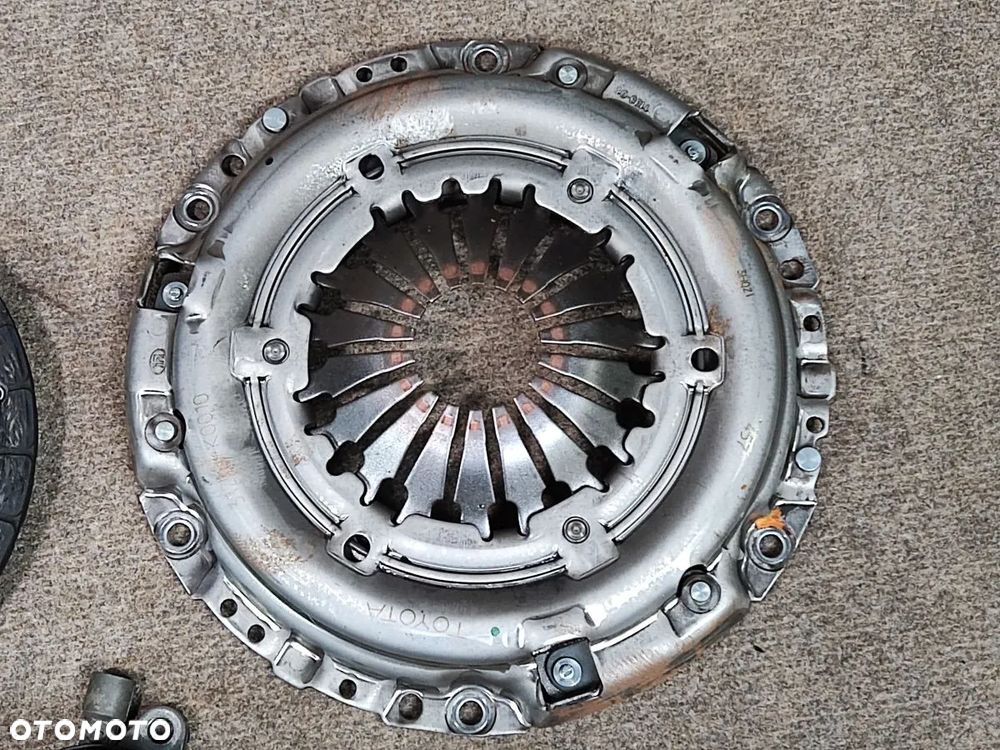 TOYOTA YARIS 1.5i Man 19-24r Sprzęgło Tarcza Wysprzęglik Zestaw Sprzęgła - 5