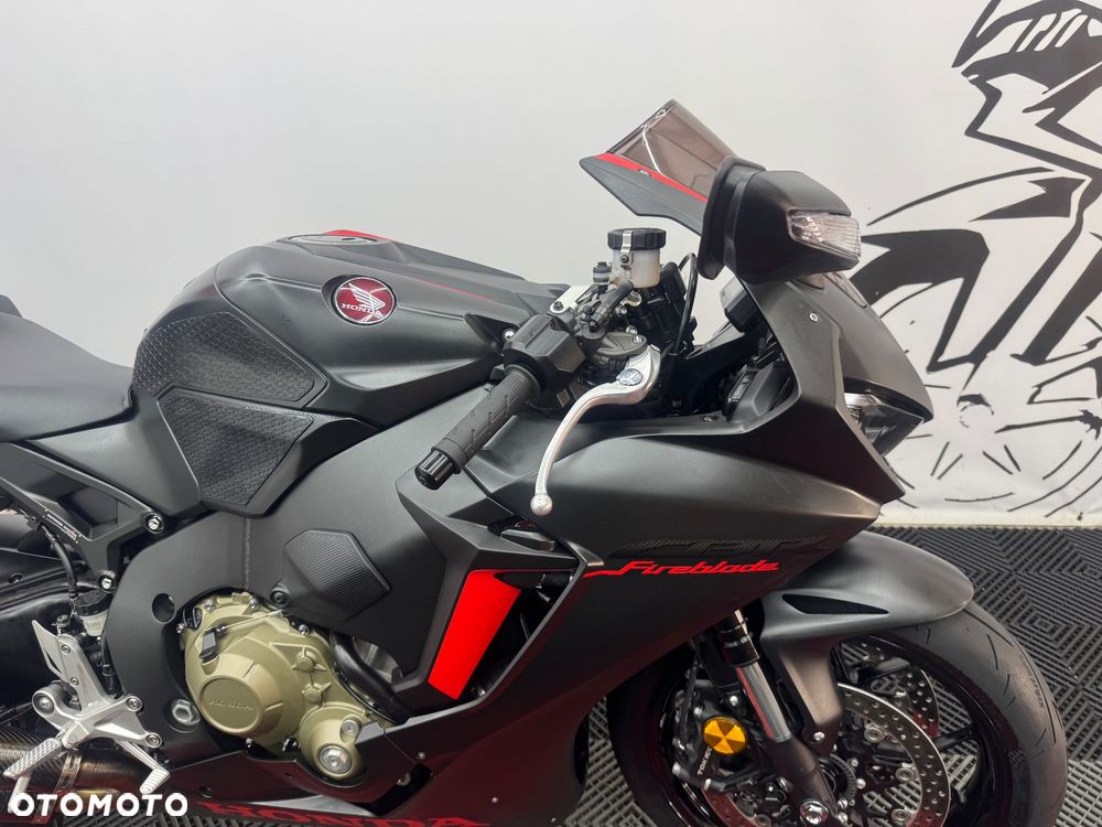 Honda CBR - 36