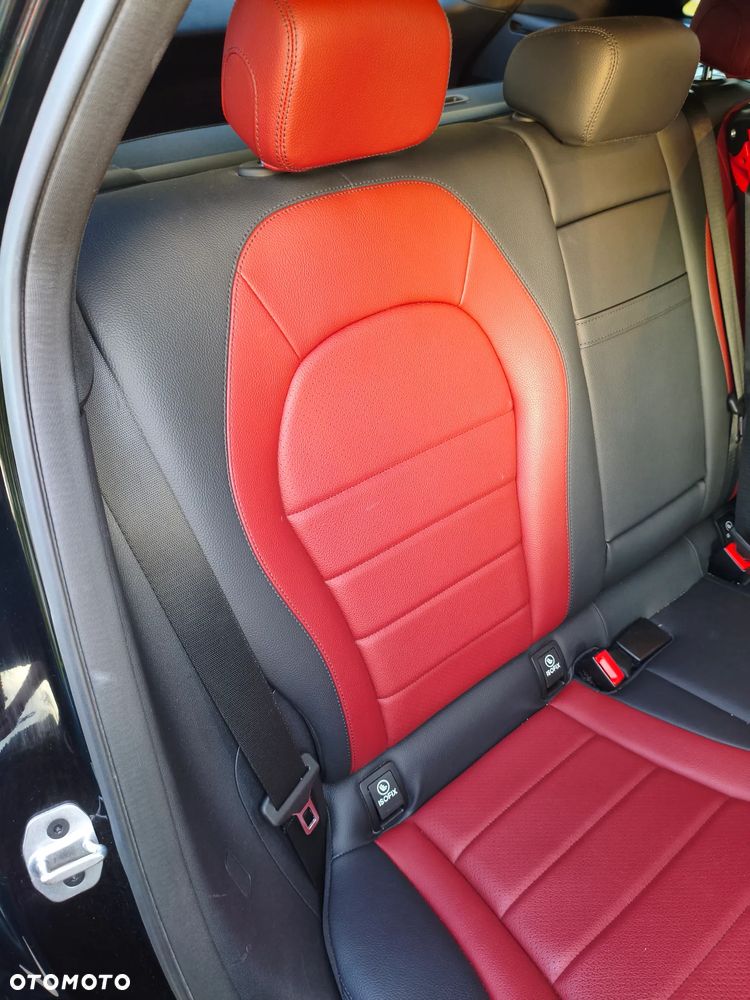 Mercedes-Benz GLC 300 4Matic 9G-TRONIC Edition AMG Line - 13