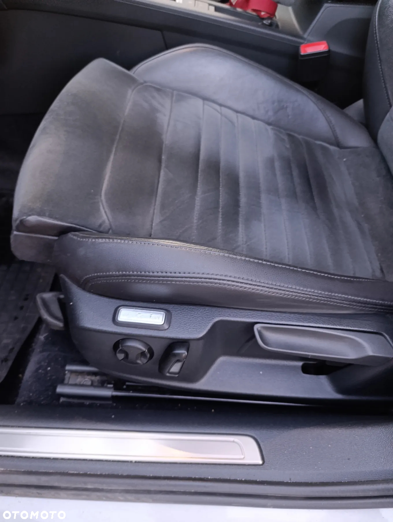 Volkswagen Passat 2.0 TDI BMT Highline - 33