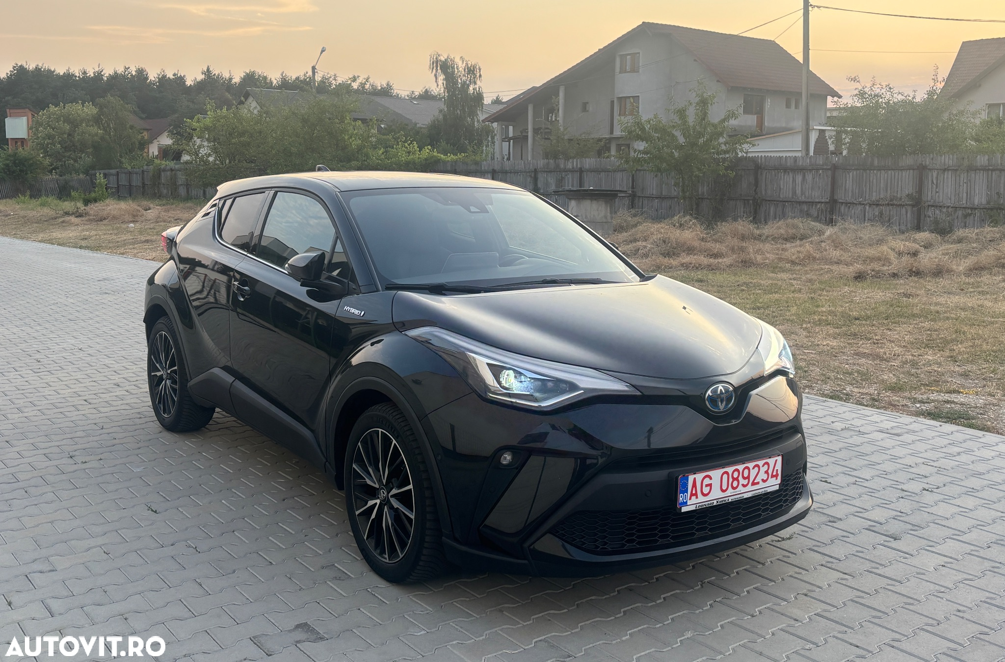 Toyota C-HR 2.0 Hybrid Lounge - 7
