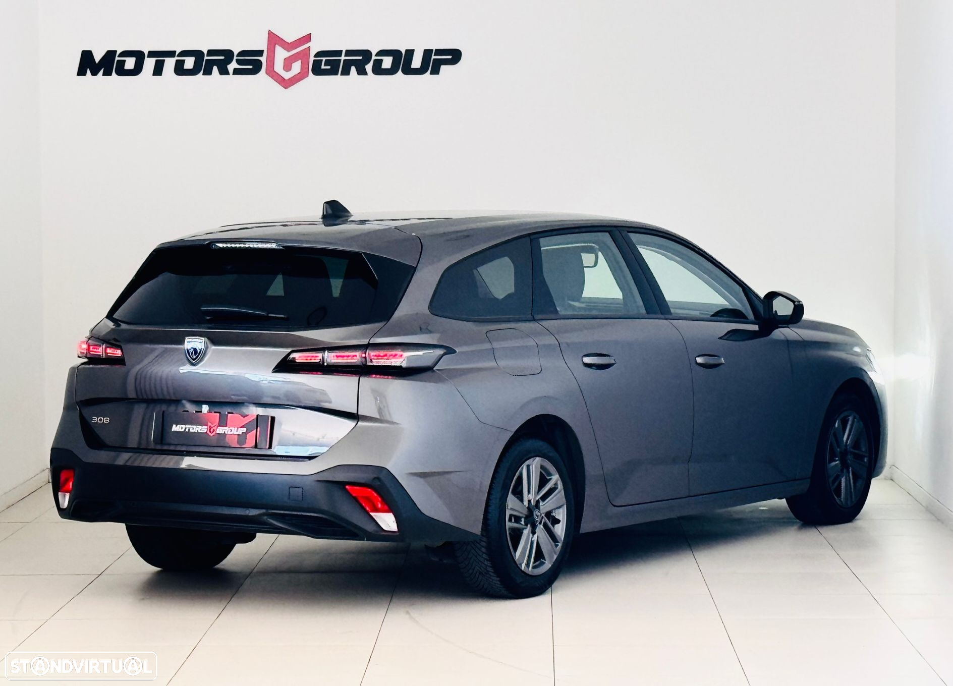 Peugeot 308 SW 1.2 PureTech Allure Pack EAT8 - 32