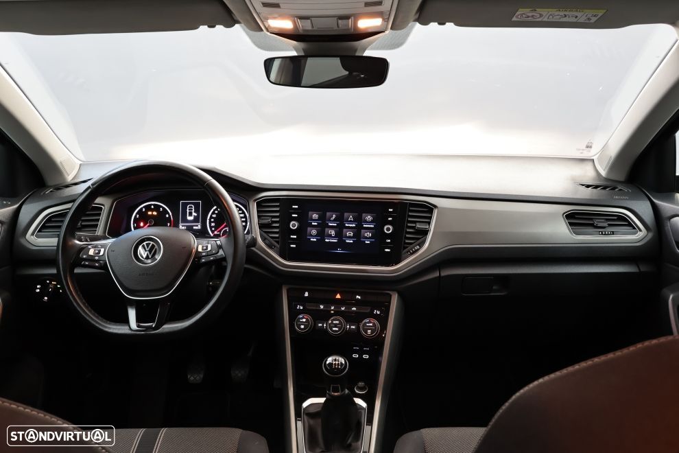 VW T-Roc 1.0 TSI - 18