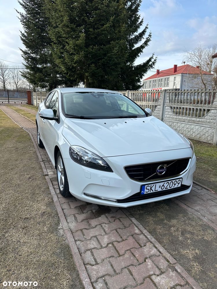Volvo V40 D2 - 1