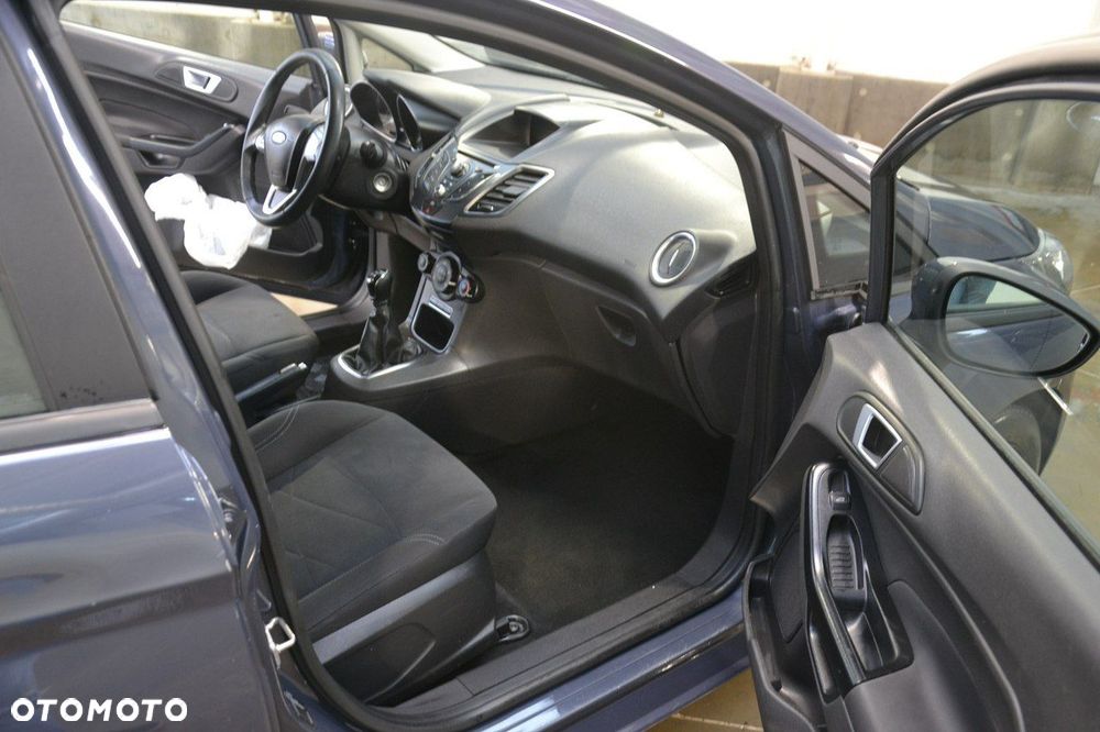 Ford Fiesta - 19