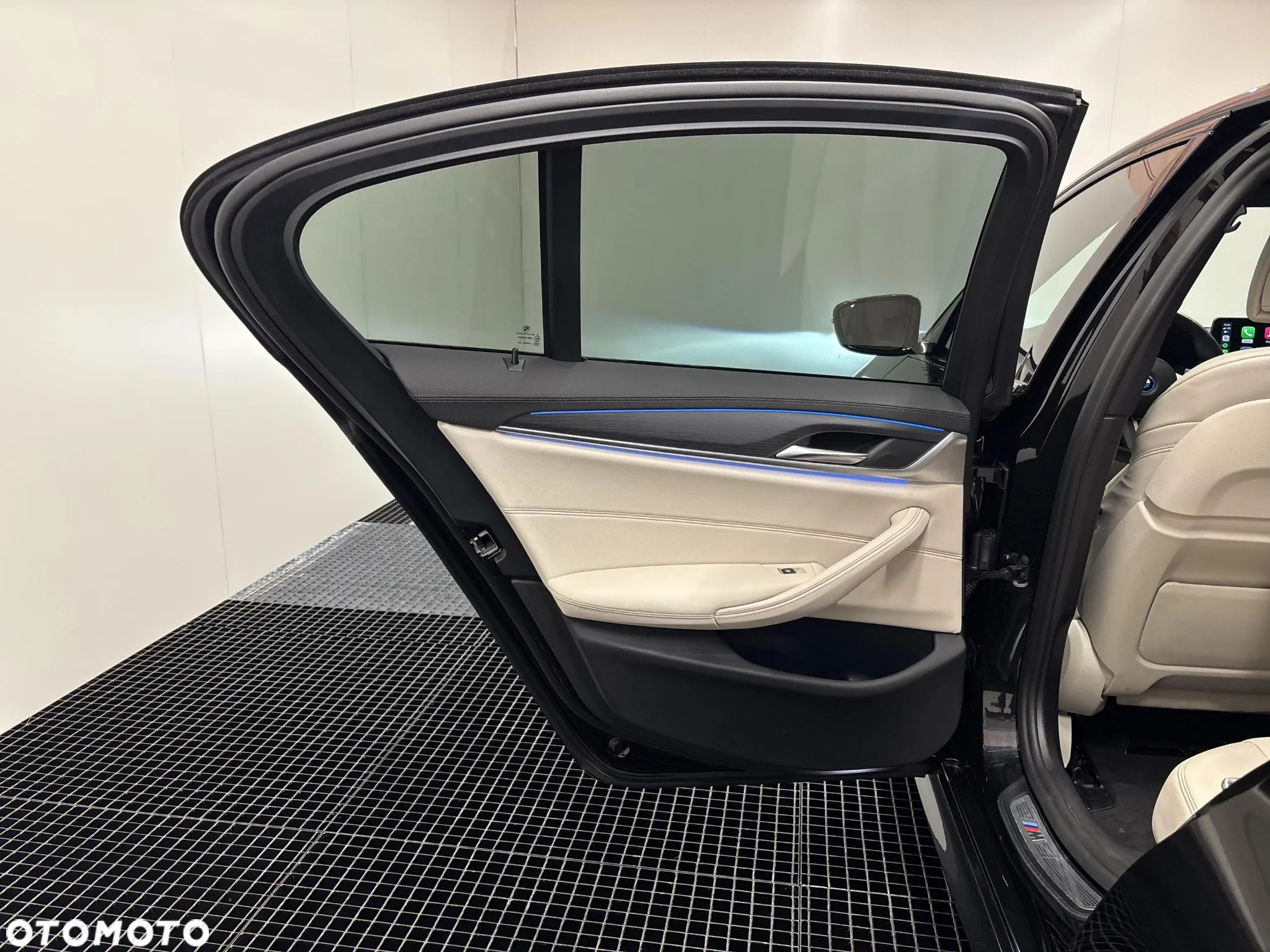 BMW Seria 5 - 10