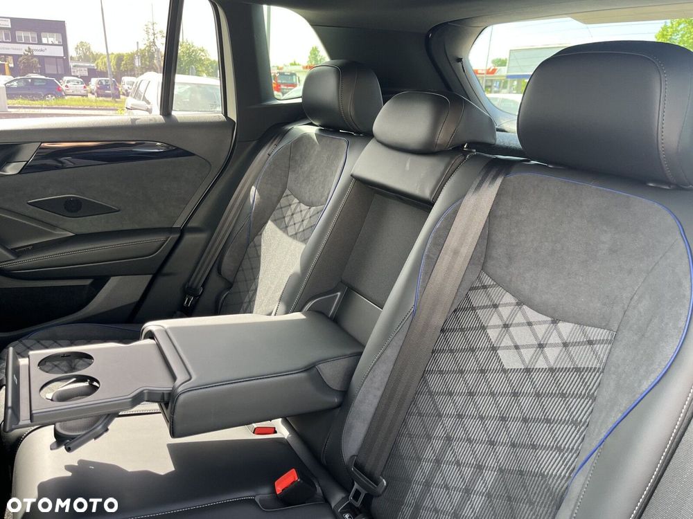 Volkswagen Tiguan - 16