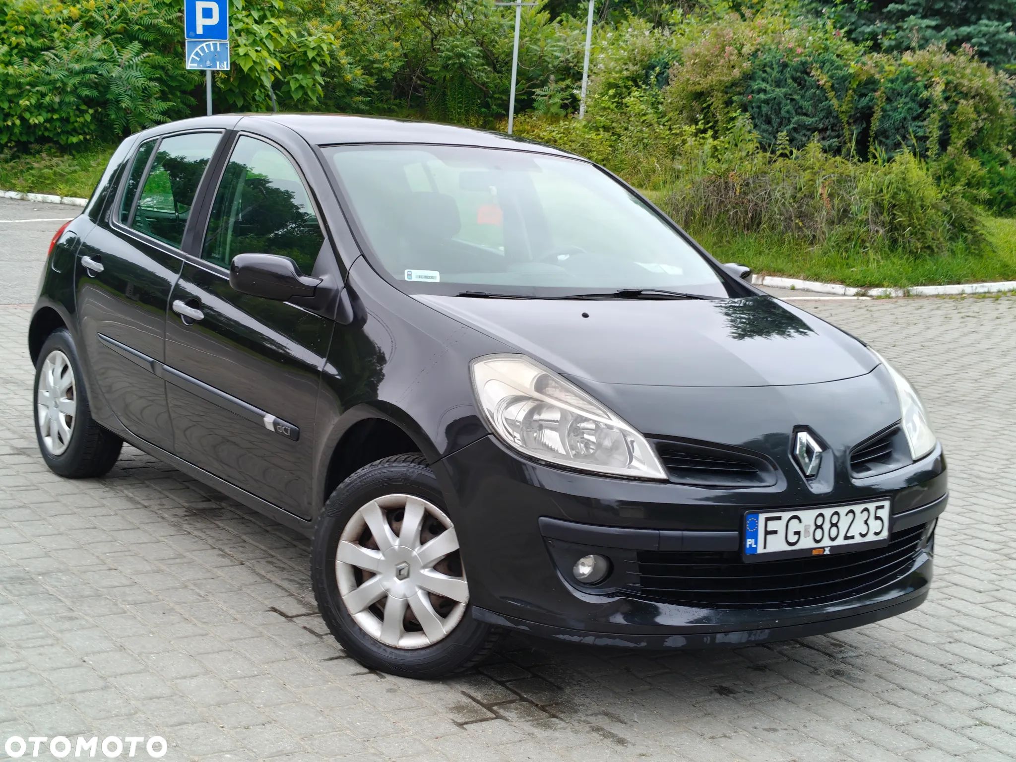 Renault Clio 1.5 dCi All Inclusive - 1