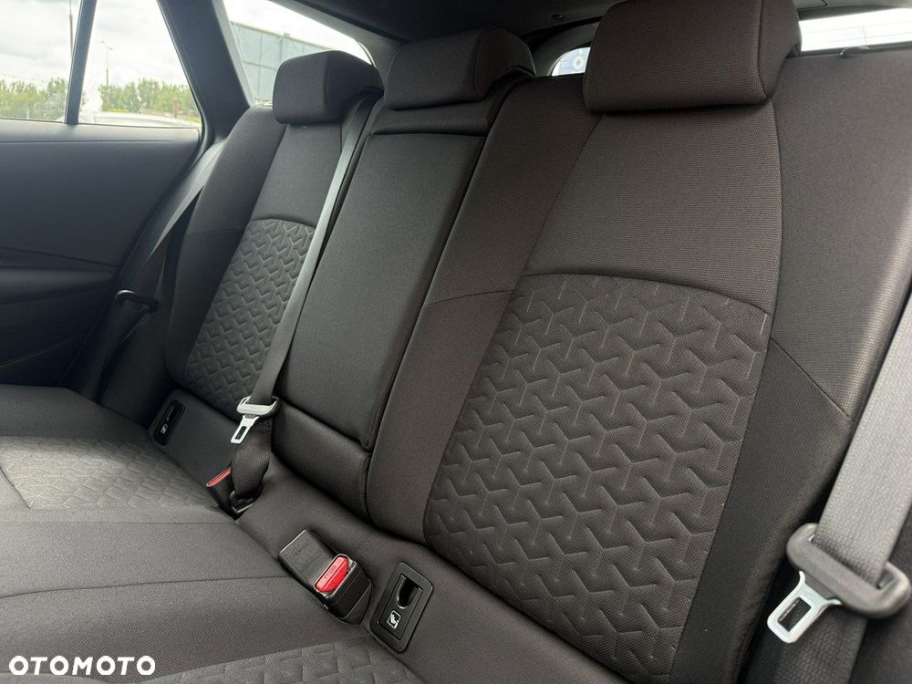 Toyota Corolla 1.8 Hybrid Comfort - 32