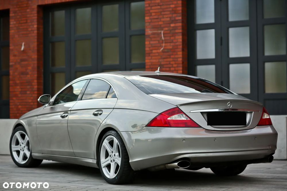Mercedes-Benz CLS 350 CGI 7G-TRONIC - 12