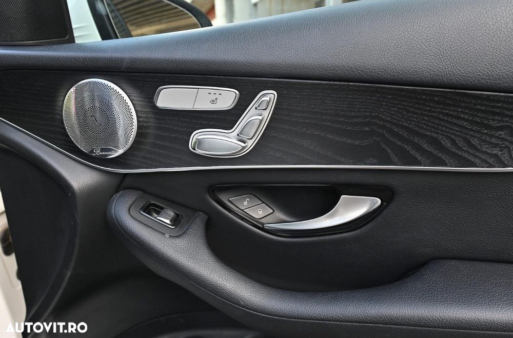 Mercedes-Benz GLC 300 4MATIC - 15
