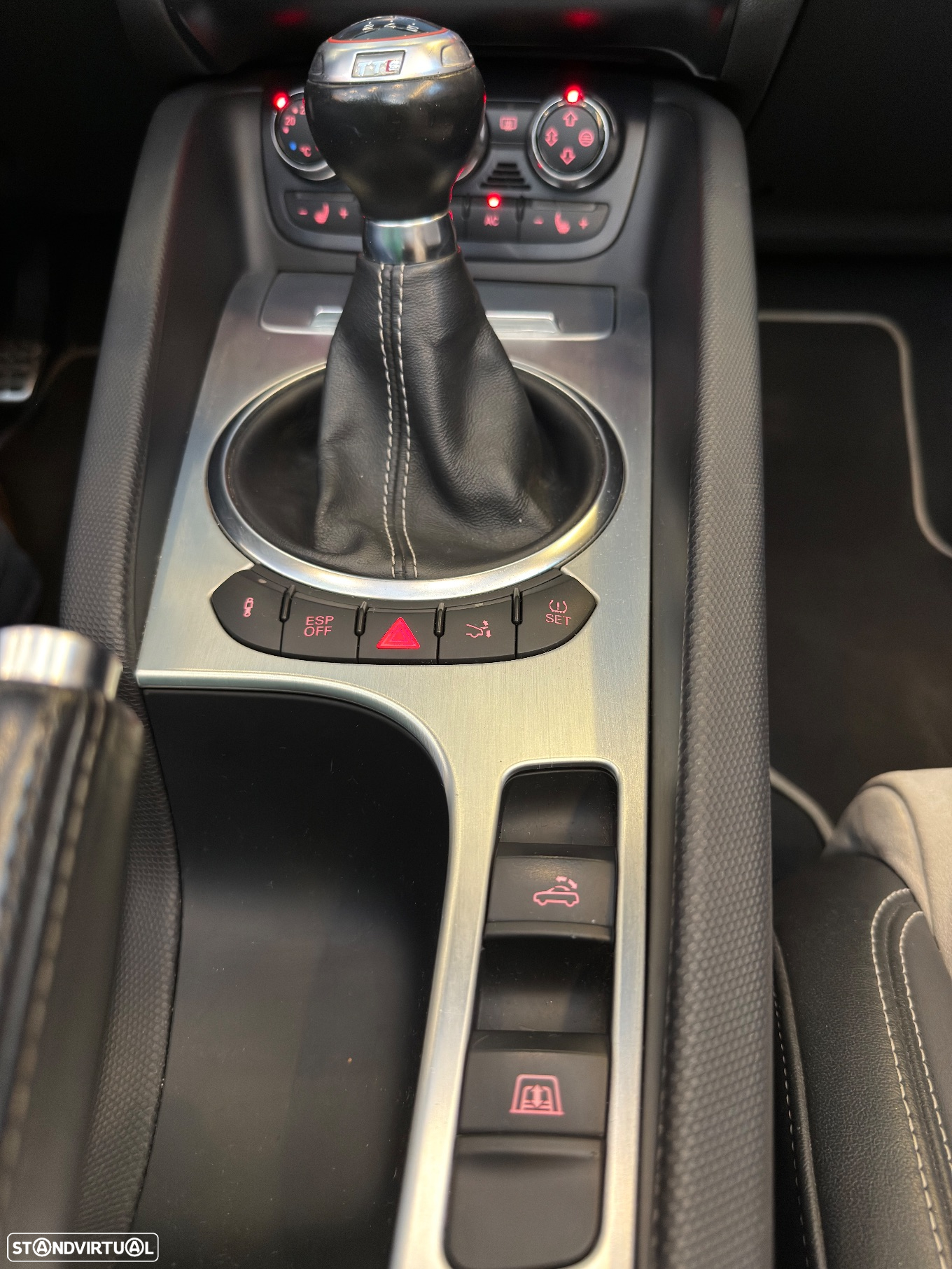 Audi TTS Roadster 2.0 TFSi quattro - 14