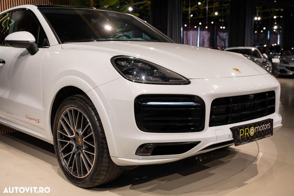 Porsche Cayenne Coupe S - 9