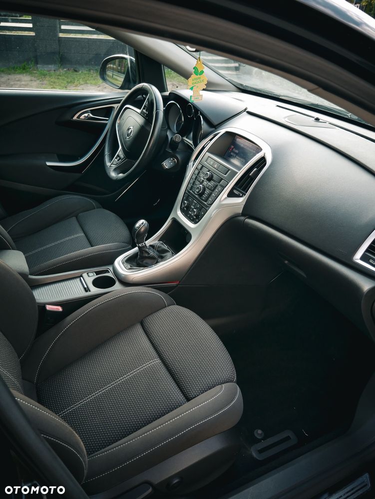 Opel Astra - 11