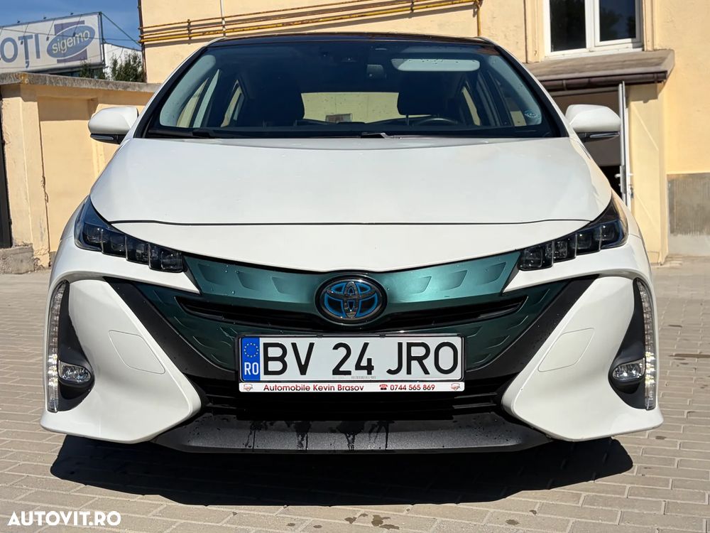 Toyota Prius - 9