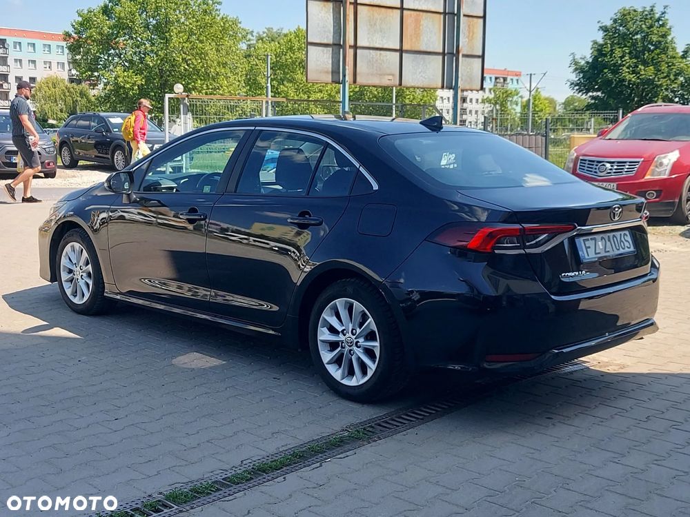 Toyota Corolla 1.5 Comfort - 3